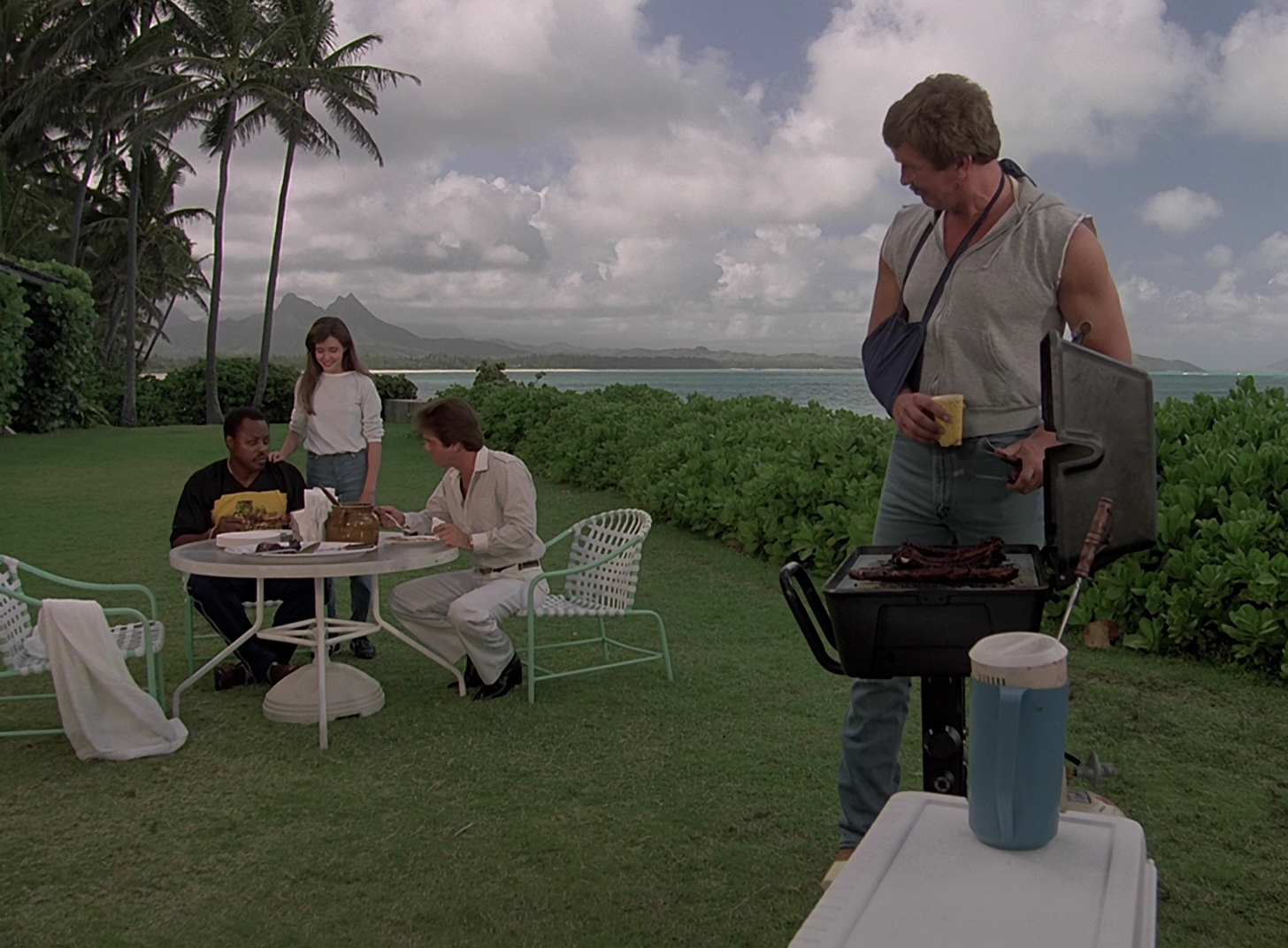 Charmed-Online-dot-nl_MagnumPI4x081185.jpg Charmed-Online-dot-nl_MagnumPI4x081185.jpg