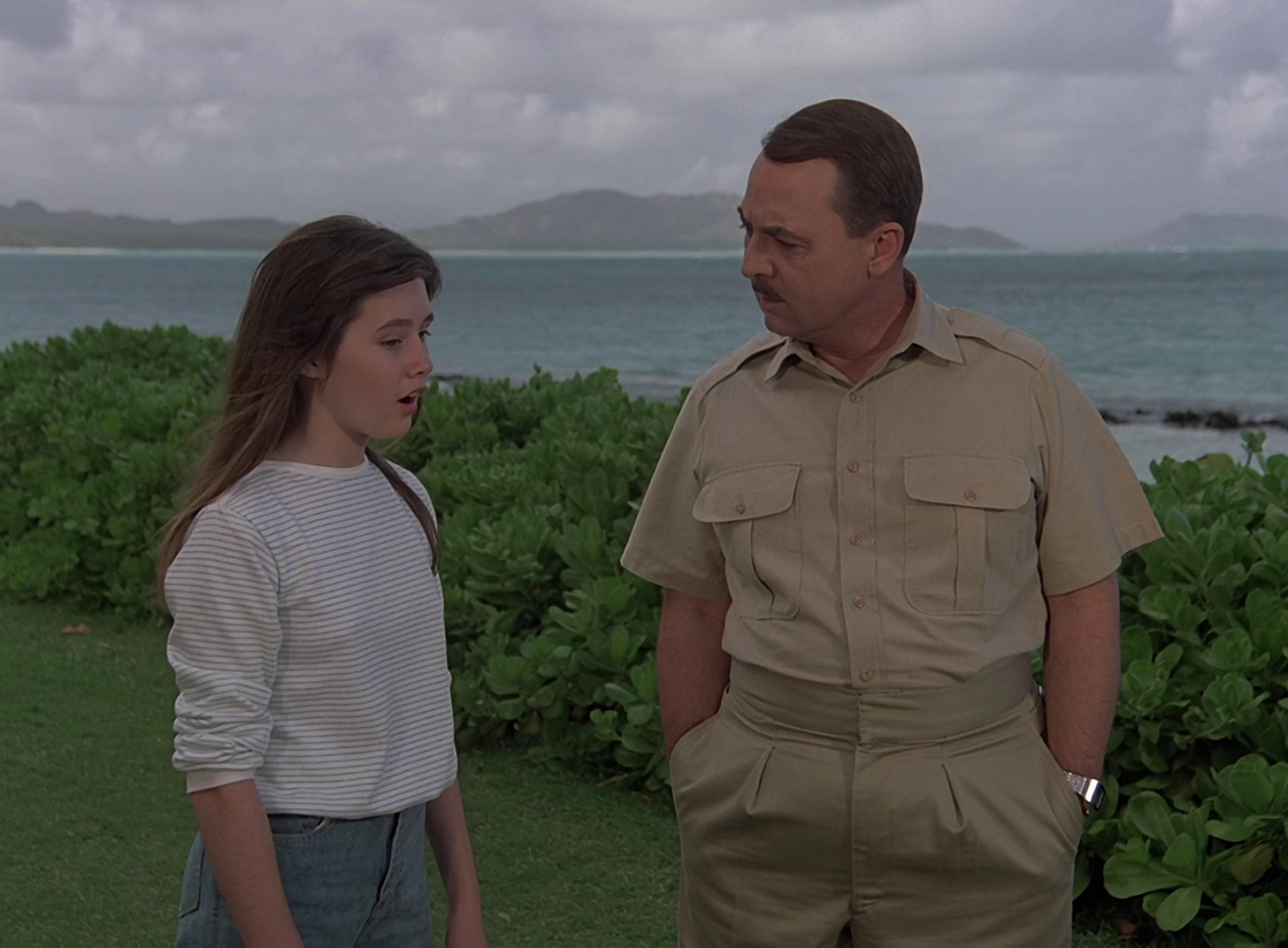 Charmed-Online-dot-nl_MagnumPI4x081212.jpg Charmed-Online-dot-nl_MagnumPI4x081212.jpg