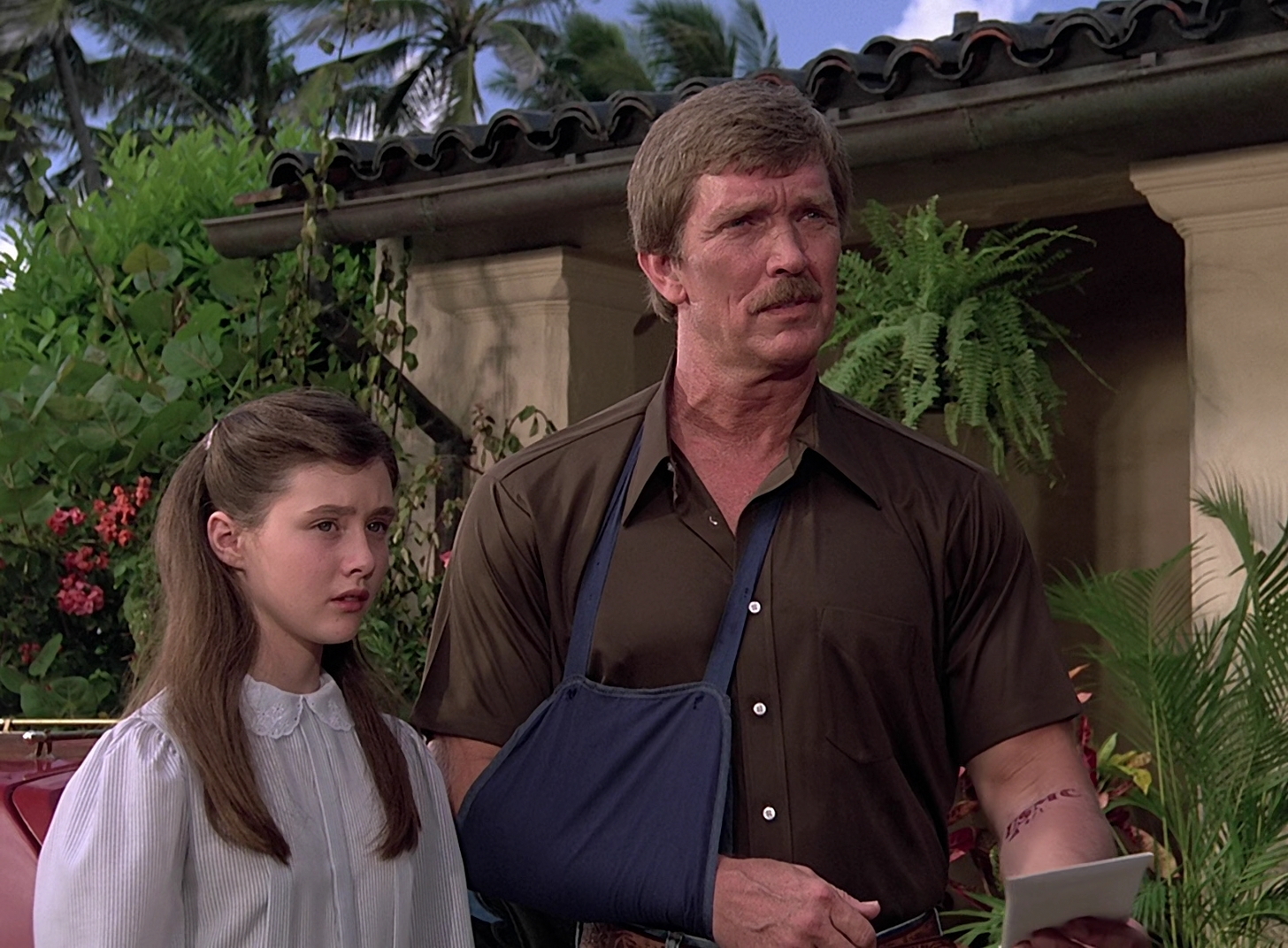 Charmed-Online-dot-nl_MagnumPI4x082713.jpg Charmed-Online-dot-nl_MagnumPI4x082713.jpg