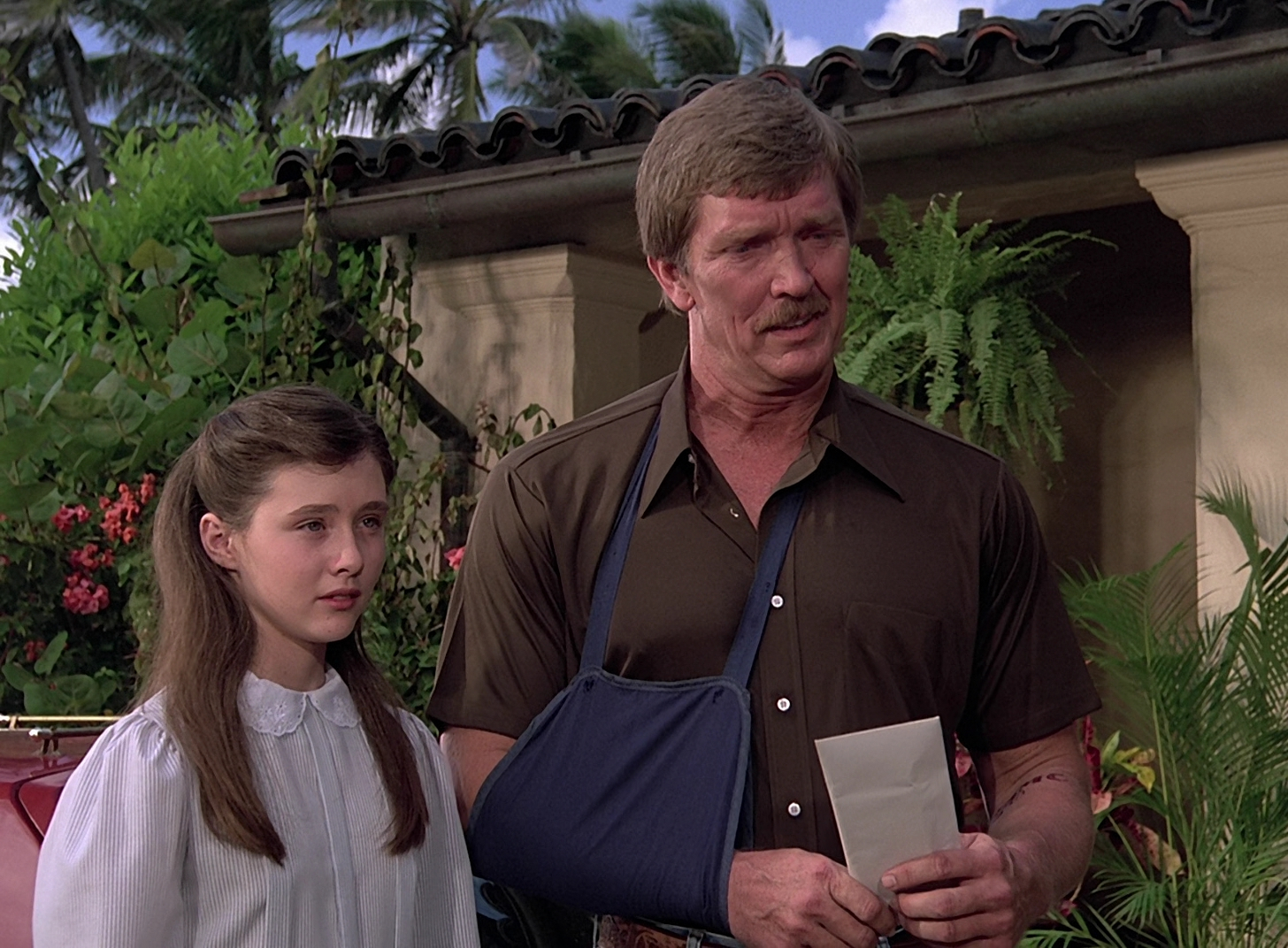 Charmed-Online-dot-nl_MagnumPI4x082723.jpg Charmed-Online-dot-nl_MagnumPI4x082723.jpg