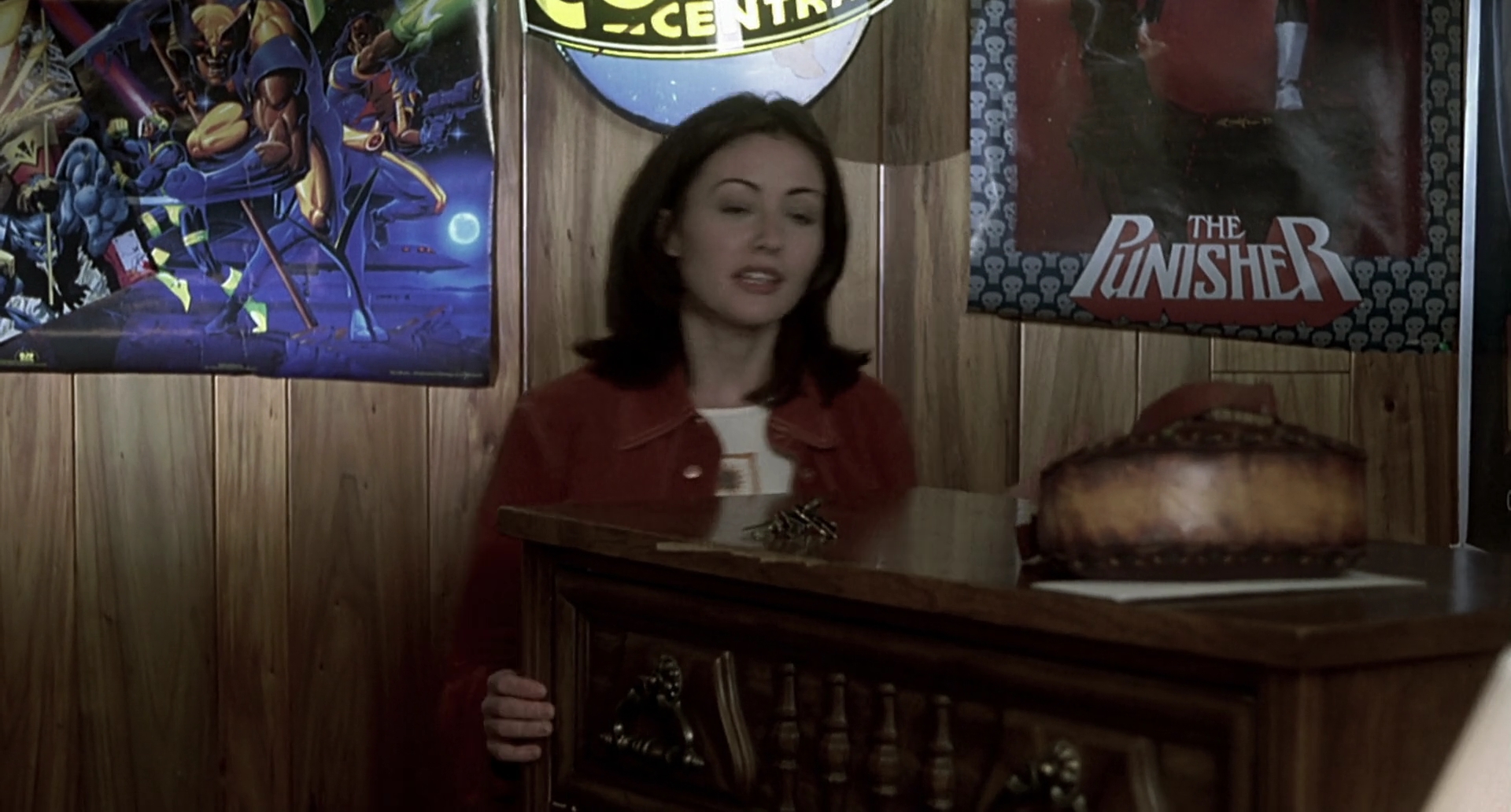 Charmed-Online-dot-net_Mallrats1021.jpg Charmed-Online-dot-net_Mallrats1021.jpg