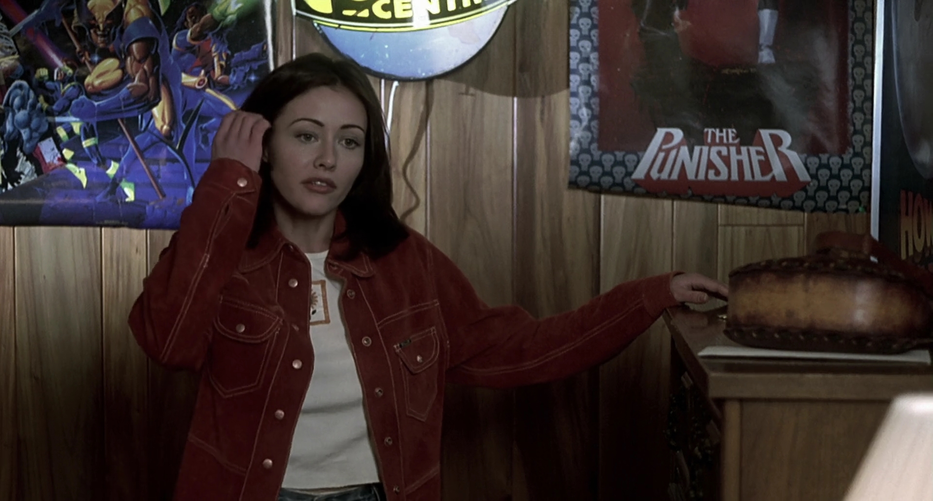 Charmed-Online-dot-net_Mallrats1029.jpg Charmed-Online-dot-net_Mallrats1029.jpg