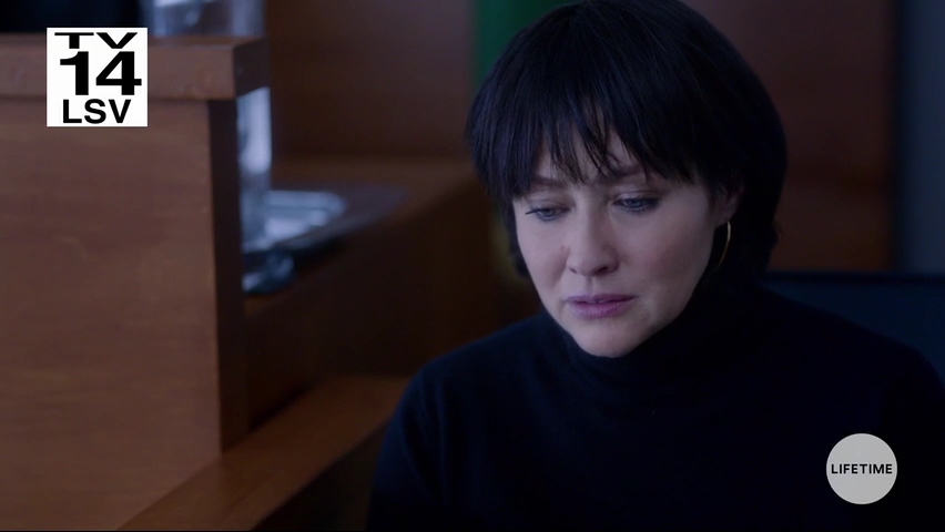 Charmed-Online-dot-NoOneWouldTell0766.jpg Charmed-Online-dot-NoOneWouldTell0766.jpg