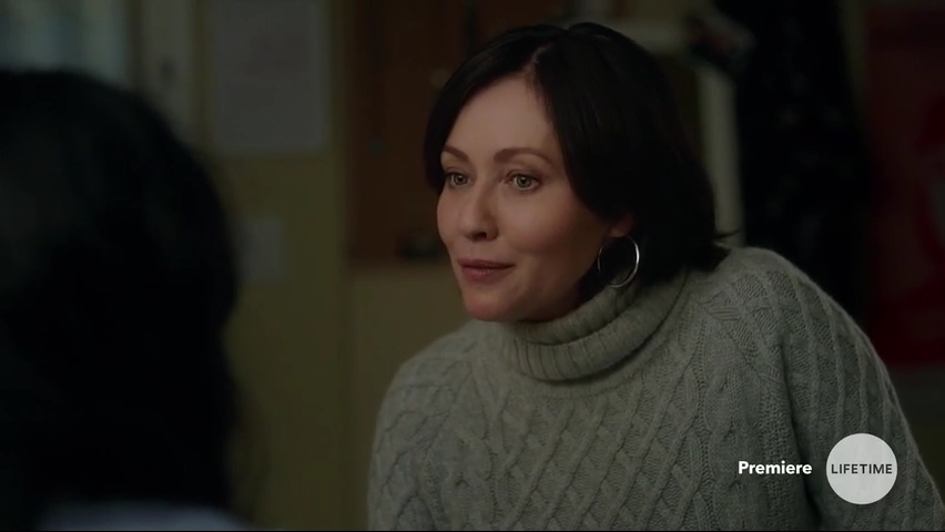 Charmed-Online-dot-NoOneWouldTell1205.jpg Charmed-Online-dot-NoOneWouldTell1205.jpg