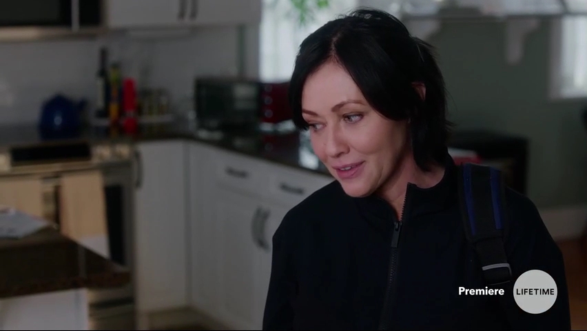 Charmed-Online-dot-NoOneWouldTell1657.jpg Charmed-Online-dot-NoOneWouldTell1657.jpg