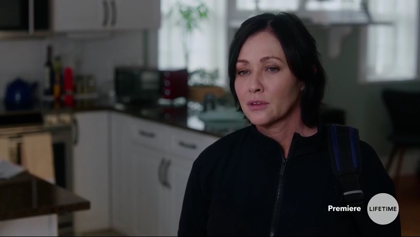 Charmed-Online-dot-NoOneWouldTell1679.jpg Charmed-Online-dot-NoOneWouldTell1679.jpg