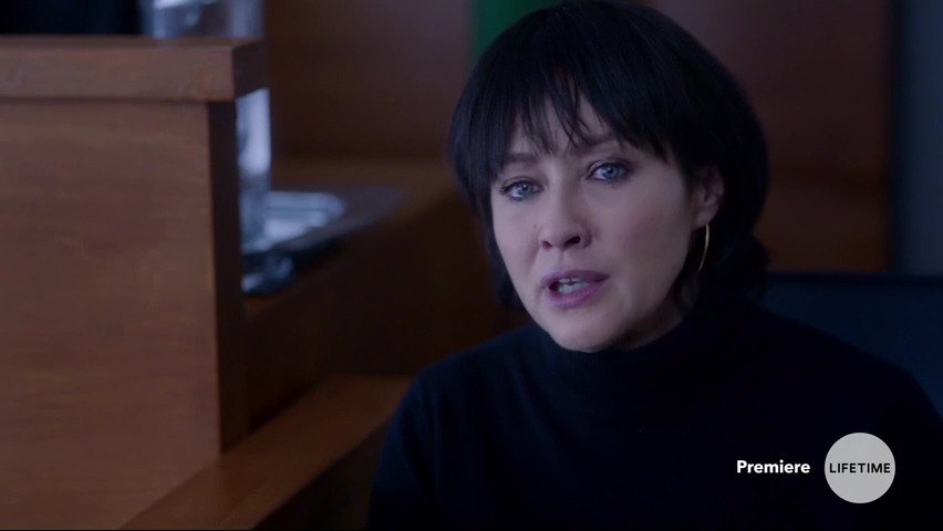 Charmed-Online-dot-NoOneWouldTell2617.jpg Charmed-Online-dot-NoOneWouldTell2617.jpg