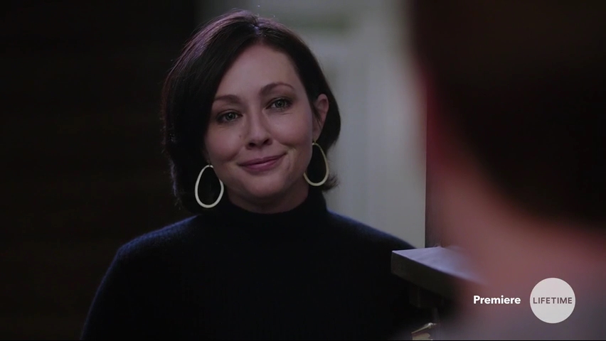 Charmed-Online-dot-NoOneWouldTell2645.jpg Charmed-Online-dot-NoOneWouldTell2645.jpg