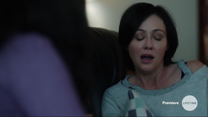 Charmed-Online-dot-NoOneWouldTell3131.jpg Charmed-Online-dot-NoOneWouldTell3131.jpg