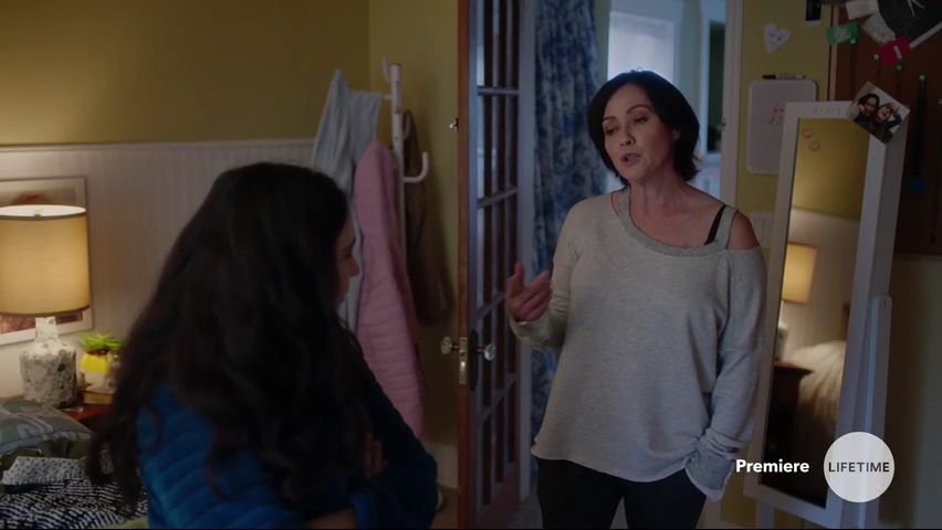 Charmed-Online-dot-NoOneWouldTell3211.jpg Charmed-Online-dot-NoOneWouldTell3211.jpg