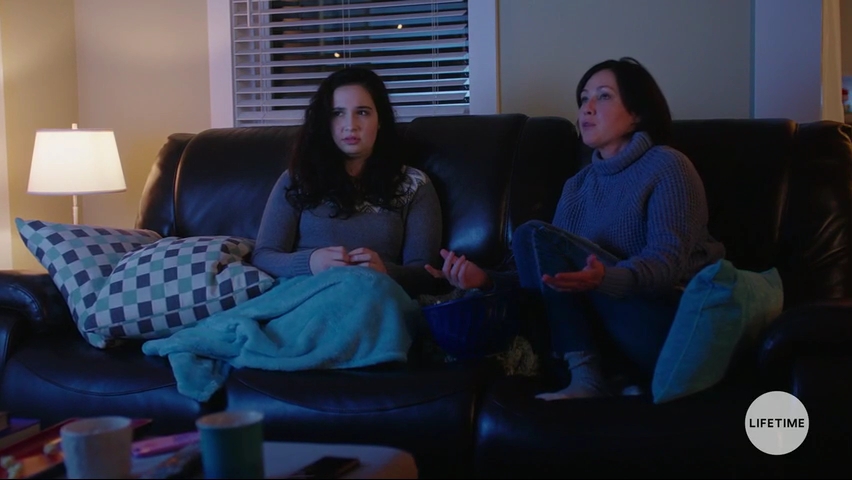 Charmed-Online-dot-NoOneWouldTell4356.jpg Charmed-Online-dot-NoOneWouldTell4356.jpg