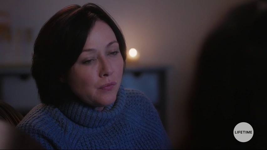 Charmed-Online-dot-NoOneWouldTell4372.jpg Charmed-Online-dot-NoOneWouldTell4372.jpg