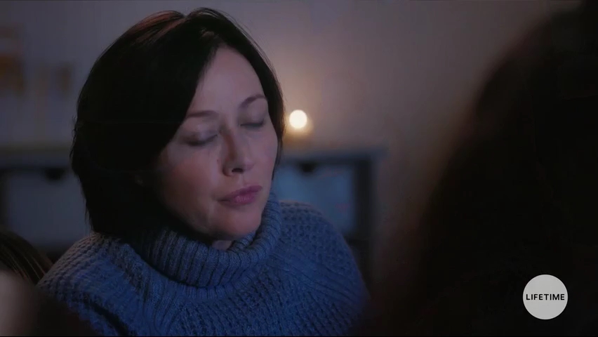 Charmed-Online-dot-NoOneWouldTell4376.jpg Charmed-Online-dot-NoOneWouldTell4376.jpg