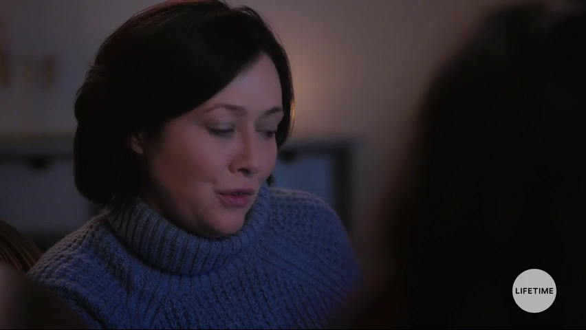 Charmed-Online-dot-NoOneWouldTell4397.jpg Charmed-Online-dot-NoOneWouldTell4397.jpg