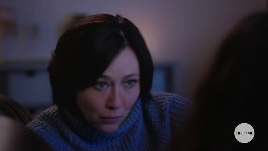 Charmed-Online-dot-NoOneWouldTell4411.jpg Charmed-Online-dot-NoOneWouldTell4411.jpg