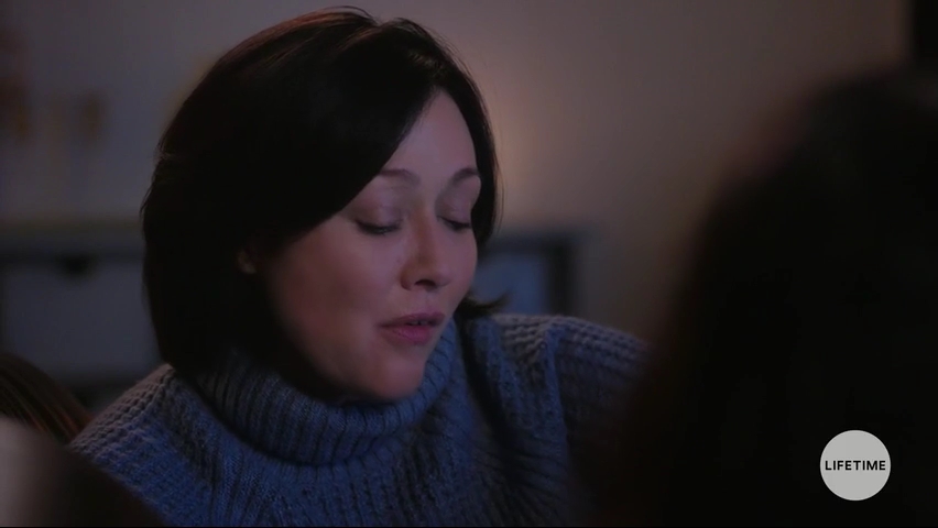 Charmed-Online-dot-NoOneWouldTell4440.jpg Charmed-Online-dot-NoOneWouldTell4440.jpg