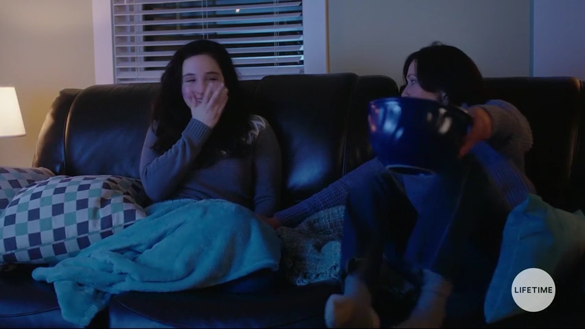 Charmed-Online-dot-NoOneWouldTell4457.jpg Charmed-Online-dot-NoOneWouldTell4457.jpg