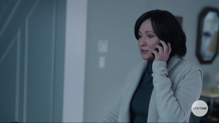 Charmed-Online-dot-NoOneWouldTell4751.jpg Charmed-Online-dot-NoOneWouldTell4751.jpg