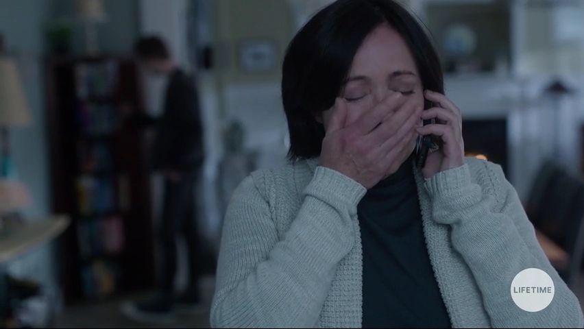 Charmed-Online-dot-NoOneWouldTell4800.jpg Charmed-Online-dot-NoOneWouldTell4800.jpg