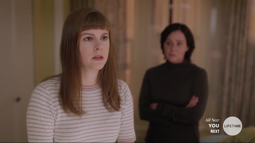 Charmed-Online-dot-NoOneWouldTell4925.jpg Charmed-Online-dot-NoOneWouldTell4925.jpg