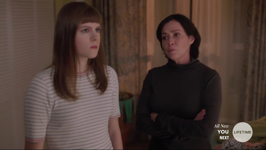 Charmed-Online-dot-NoOneWouldTell4952.jpg Charmed-Online-dot-NoOneWouldTell4952.jpg