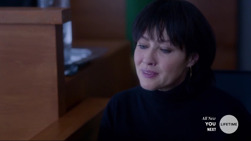 Charmed-Online-dot-NoOneWouldTell5045.jpg Charmed-Online-dot-NoOneWouldTell5045.jpg