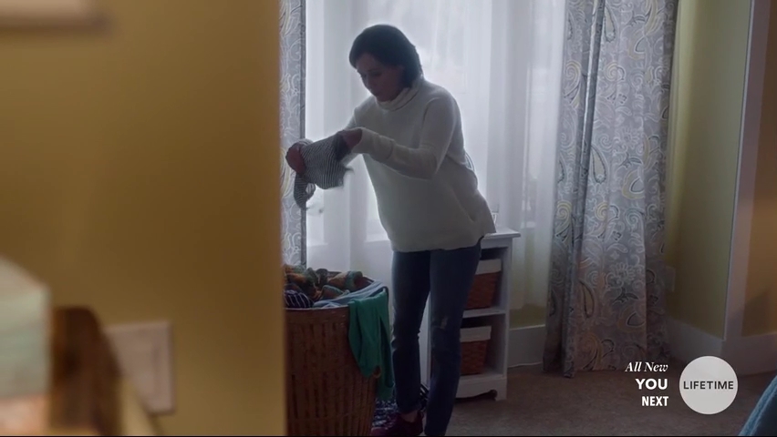 Charmed-Online-dot-NoOneWouldTell5053.jpg Charmed-Online-dot-NoOneWouldTell5053.jpg