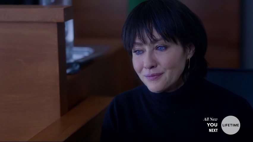 Charmed-Online-dot-NoOneWouldTell5536.jpg Charmed-Online-dot-NoOneWouldTell5536.jpg