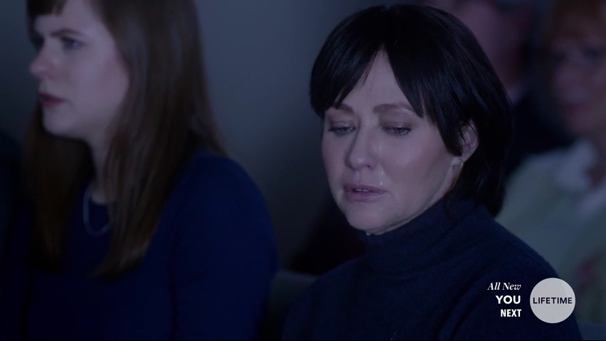 Charmed-Online-dot-NoOneWouldTell5614.jpg Charmed-Online-dot-NoOneWouldTell5614.jpg