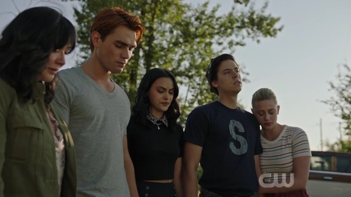 Charmed-Online-dot-nl_Riverdale4x01-01274.jpg Charmed-Online-dot-nl_Riverdale4x01-01274.jpg