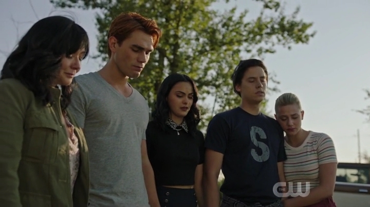 Charmed-Online-dot-nl_Riverdale4x01-01275.jpg Charmed-Online-dot-nl_Riverdale4x01-01275.jpg
