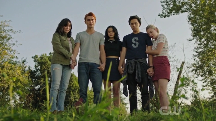 Charmed-Online-dot-nl_Riverdale4x01-01294.jpg Charmed-Online-dot-nl_Riverdale4x01-01294.jpg