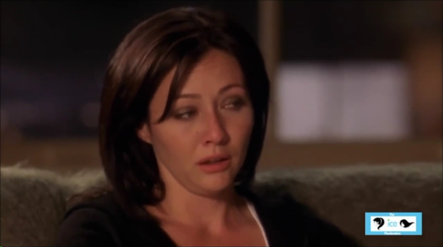 Charmed-Online-dot-net_ViewOfTerror1942.jpg Charmed-Online-dot-net_ViewOfTerror1942.jpg