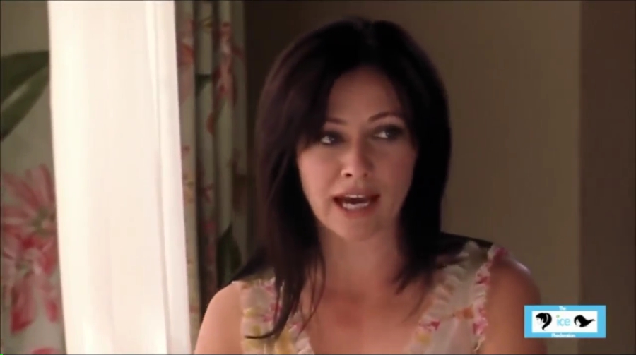 Charmed-Online-dot-net_ViewOfTerror2645.jpg Charmed-Online-dot-net_ViewOfTerror2645.jpg