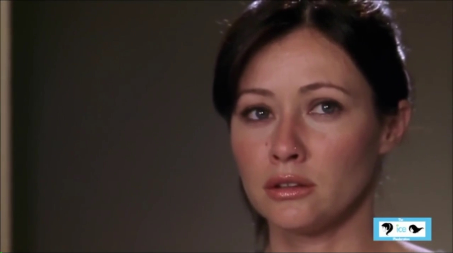 Charmed-Online-dot-net_ViewOfTerror3466.jpg Charmed-Online-dot-net_ViewOfTerror3466.jpg