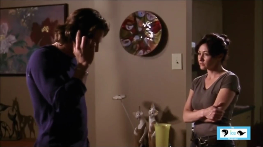 Charmed-Online-dot-net_ViewOfTerror3469.jpg Charmed-Online-dot-net_ViewOfTerror3469.jpg