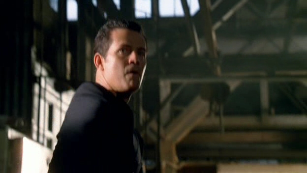 Charmed-Online-dot-nl_PrisonBreak4x19-0512.jpg