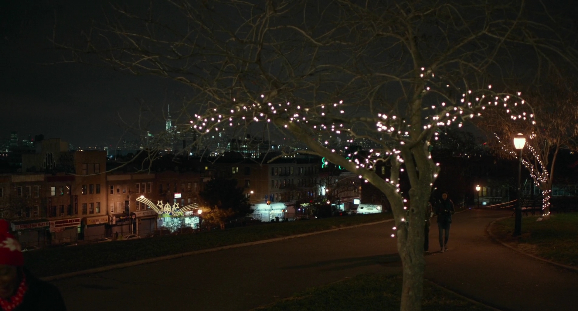 Charmed-Online-dot-nl_BreakingBrooklynskyBusiness2638.jpg
