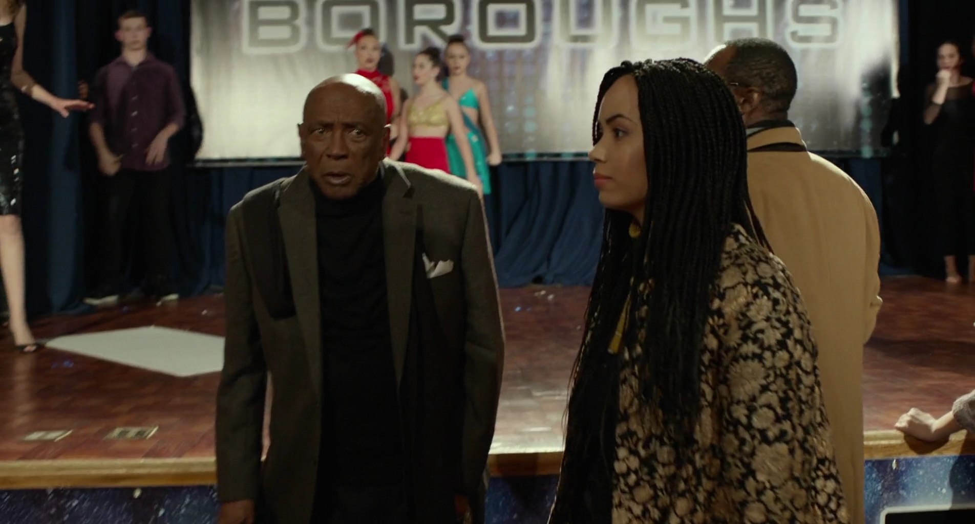 Charmed-Online-dot-nl_BreakingBrooklynskyBusiness3367.jpg
