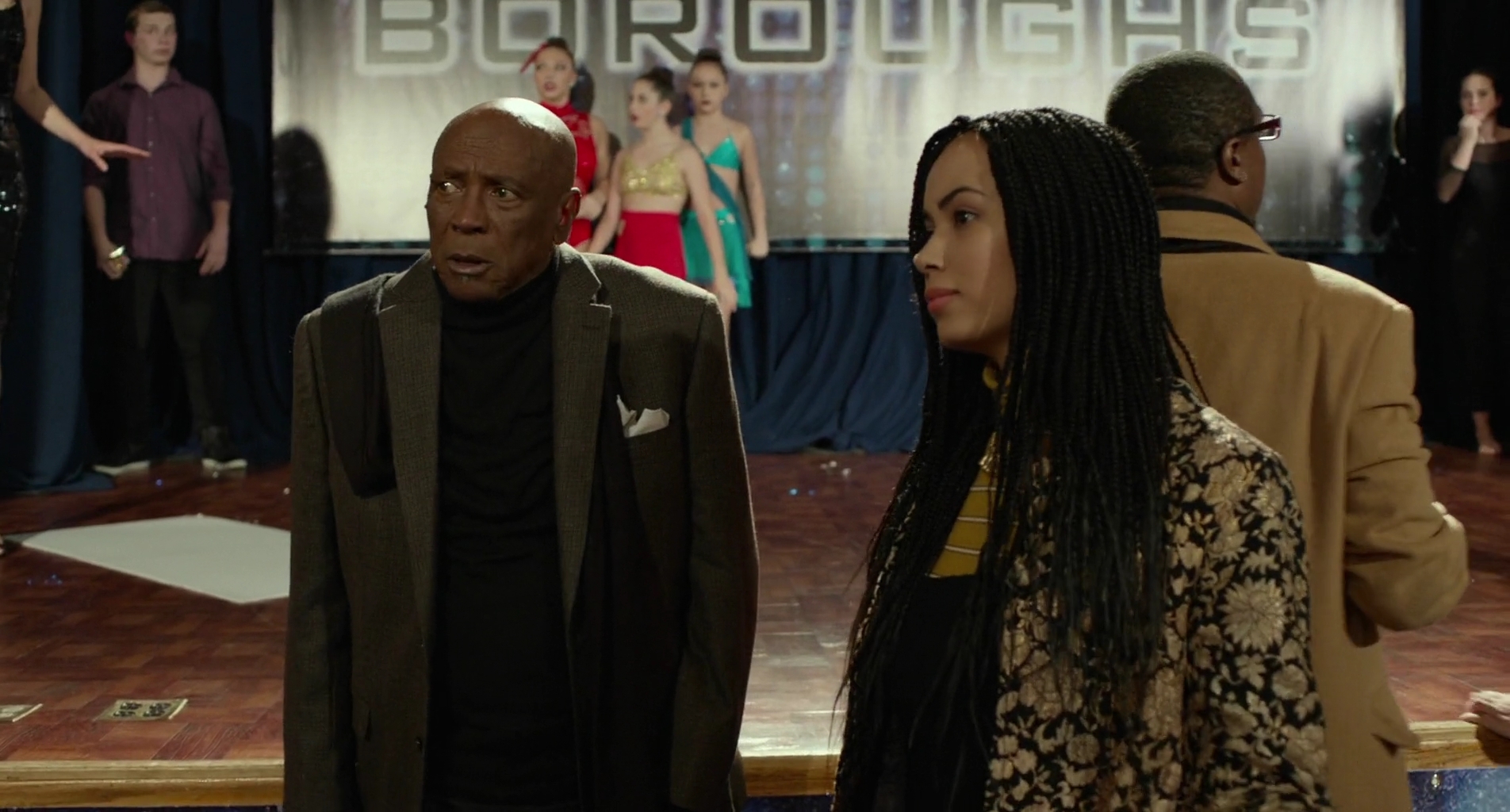 Charmed-Online-dot-nl_BreakingBrooklynskyBusiness3368.jpg
