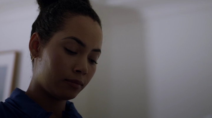 Charmed-Online-dot-nl_AgeBeforeBeauty1x04-1479.jpg