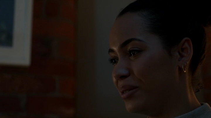 Charmed-Online-dot-nl_AgeBeforeBeauty1x05-3043.jpg