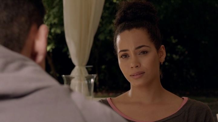 Charmed-Online-dot-nl_AgeBeforeBeauty1x06-0179.jpg