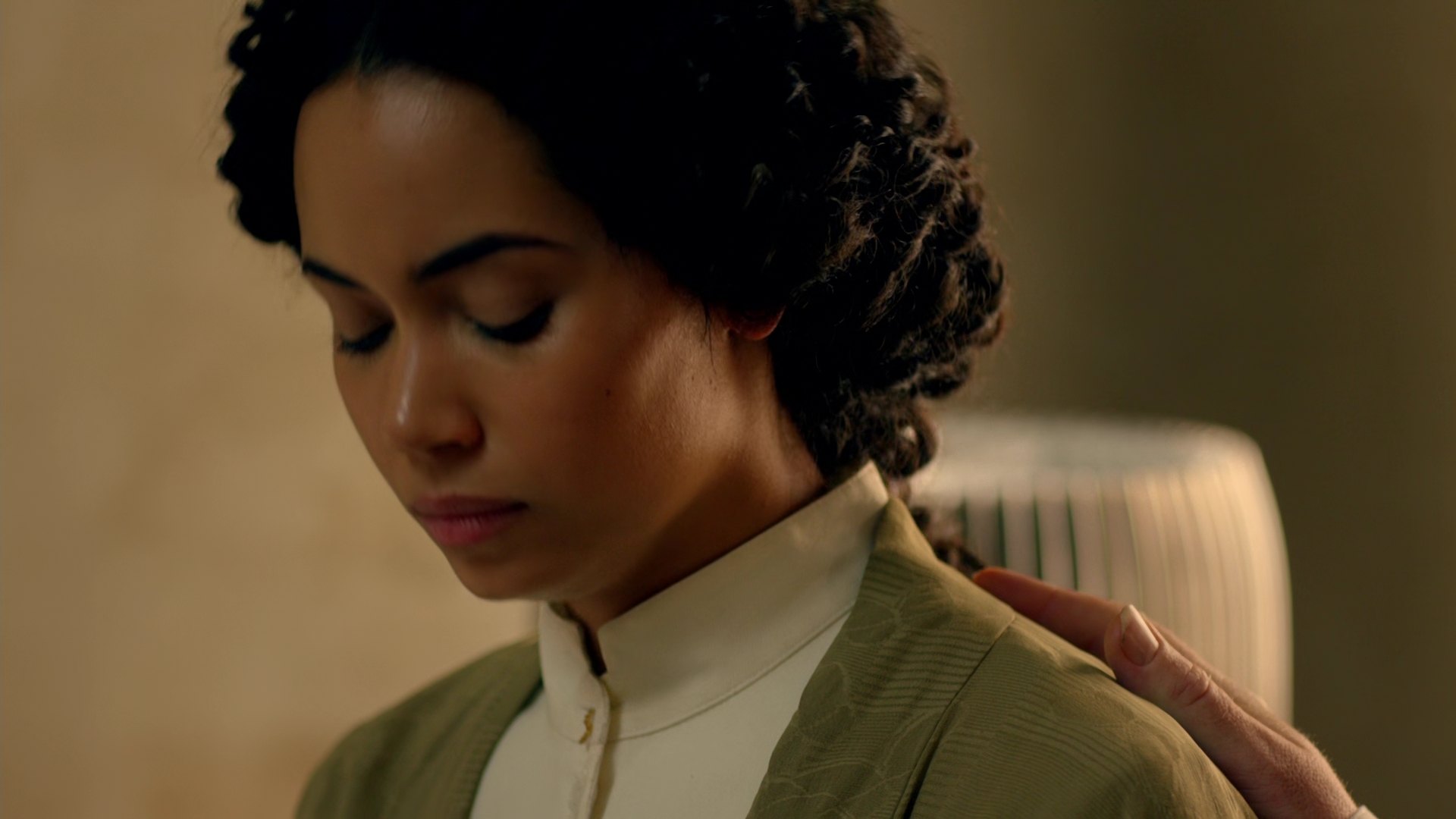 Charmed-Online-dot-nl_IntoTheBallands1x03-1228.jpg Charmed-Online-dot-nl_IntoTheBallands1x03-1228.jpg