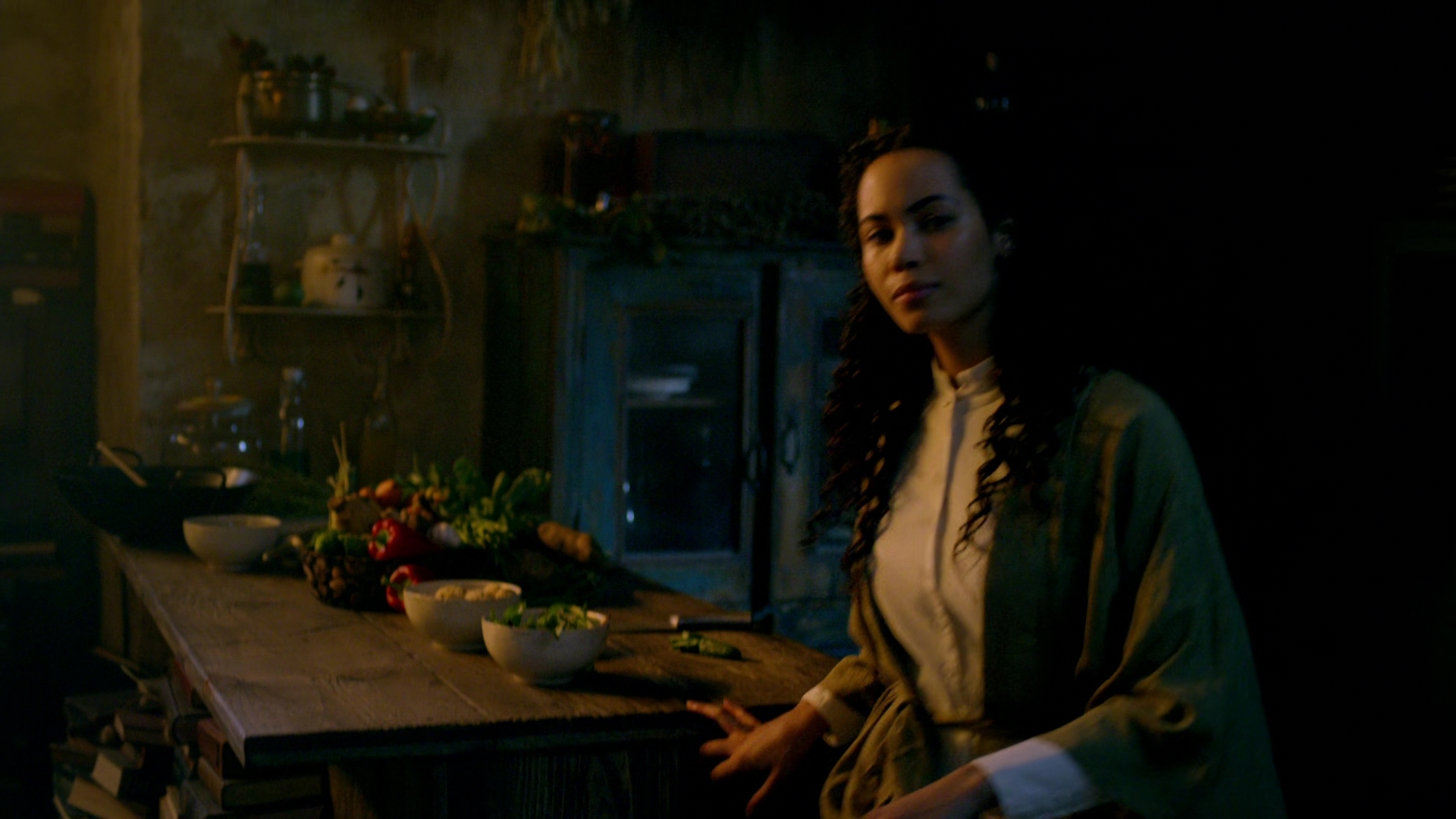 Charmed-Online-dot-nl_IntoTheBallands1x03-2278.jpg Charmed-Online-dot-nl_IntoTheBallands1x03-2278.jpg