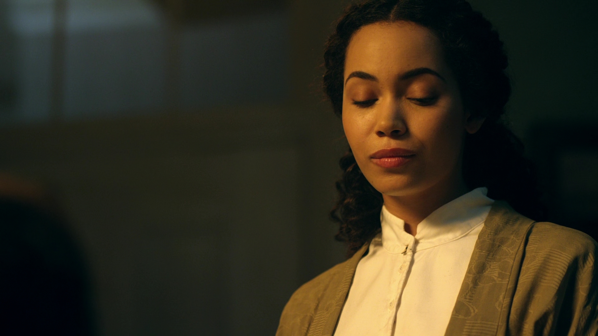 Charmed-Online-dot-nl_IntoTheBallands1x04-0665.jpg