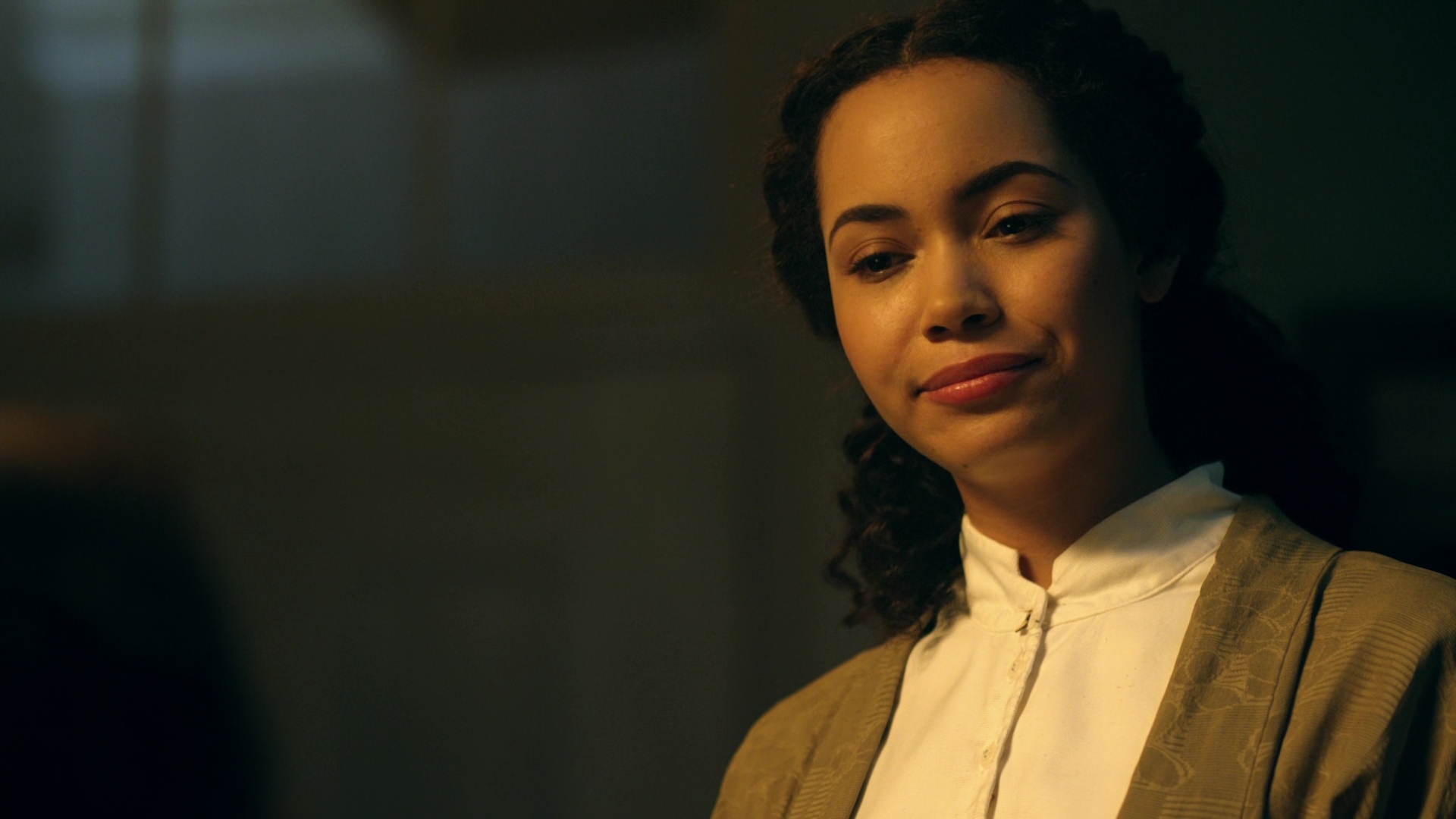 Charmed-Online-dot-nl_IntoTheBallands1x04-0668.jpg