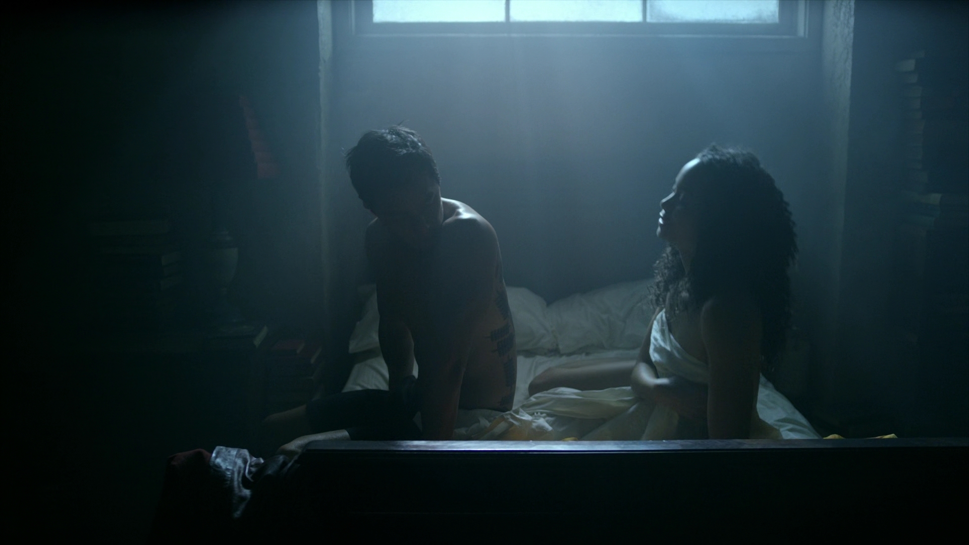 Charmed-Online-dot-nl_IntoTheBallands1x05-0162.jpg
