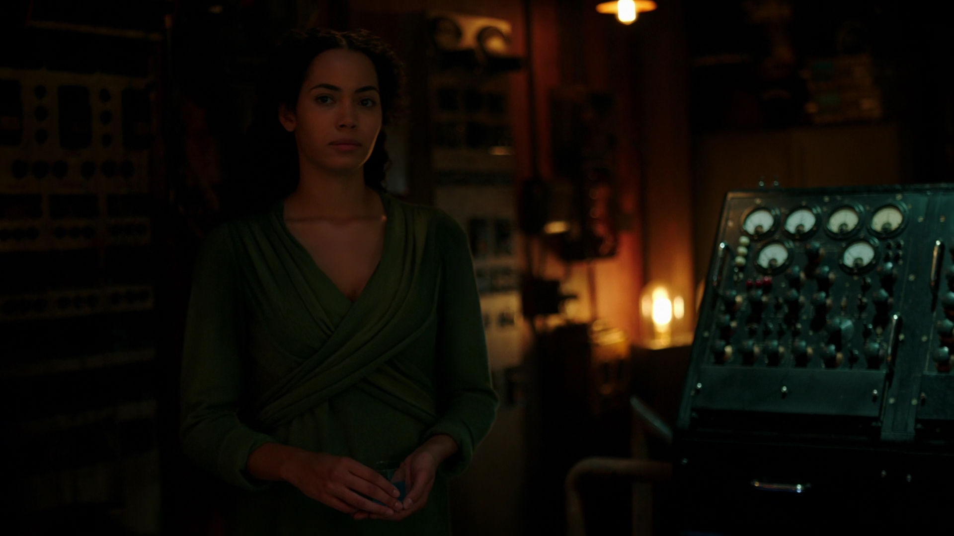 Charmed-Online-dot-nl_IntoTheBadlands2x03-0655.jpg