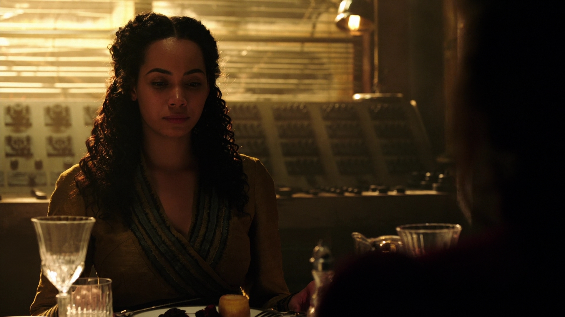 Charmed-Online-dot-nl_IntoTheBadlands2x08-1316.jpg